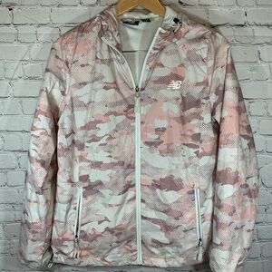 New Balance Camo Lightweight Windbreaker Medium